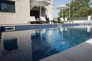 Villa Azalea *
