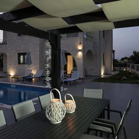 Azalea Villa *